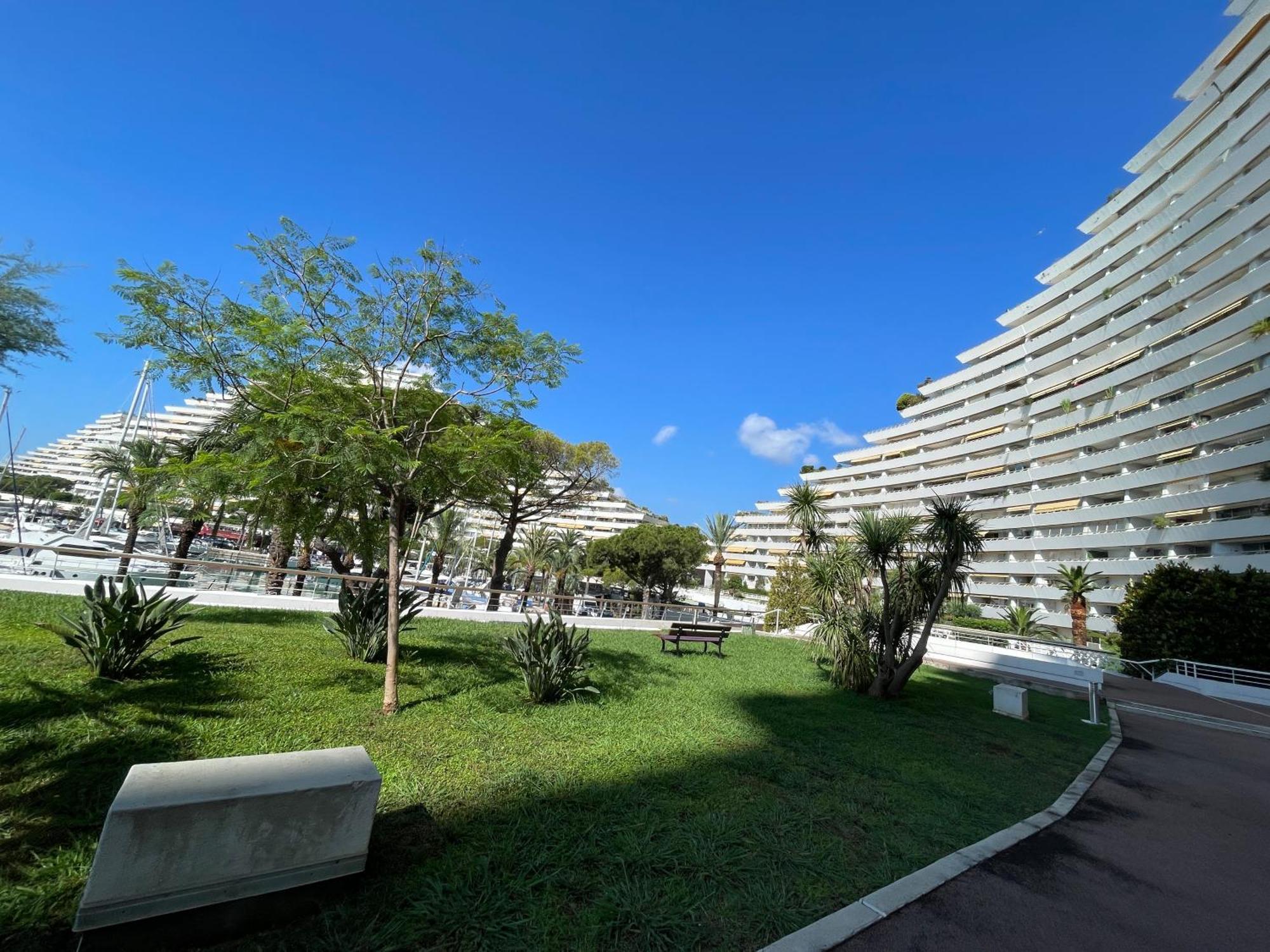 Studio A 2 Pas De La Plage 卢贝新城 外观 照片